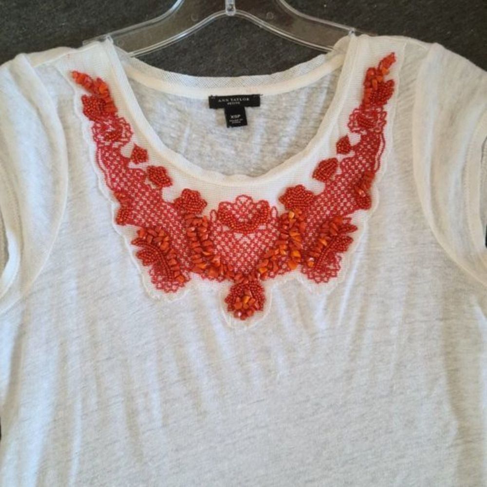 Ann Taylor Linen Top Coral‎ Bead Embroidery